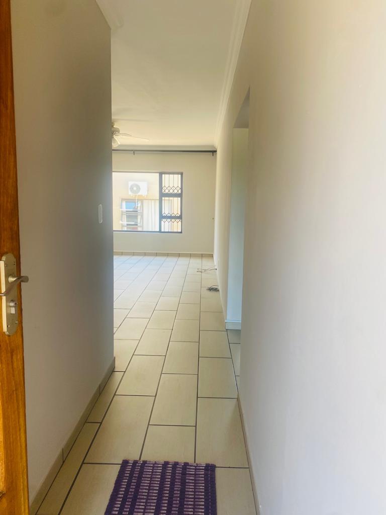 2 Bedroom Property for Sale in Gateway Manor North West